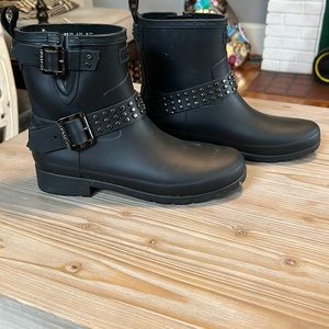 Hunter Ankle Moto Rain Boots Size 7